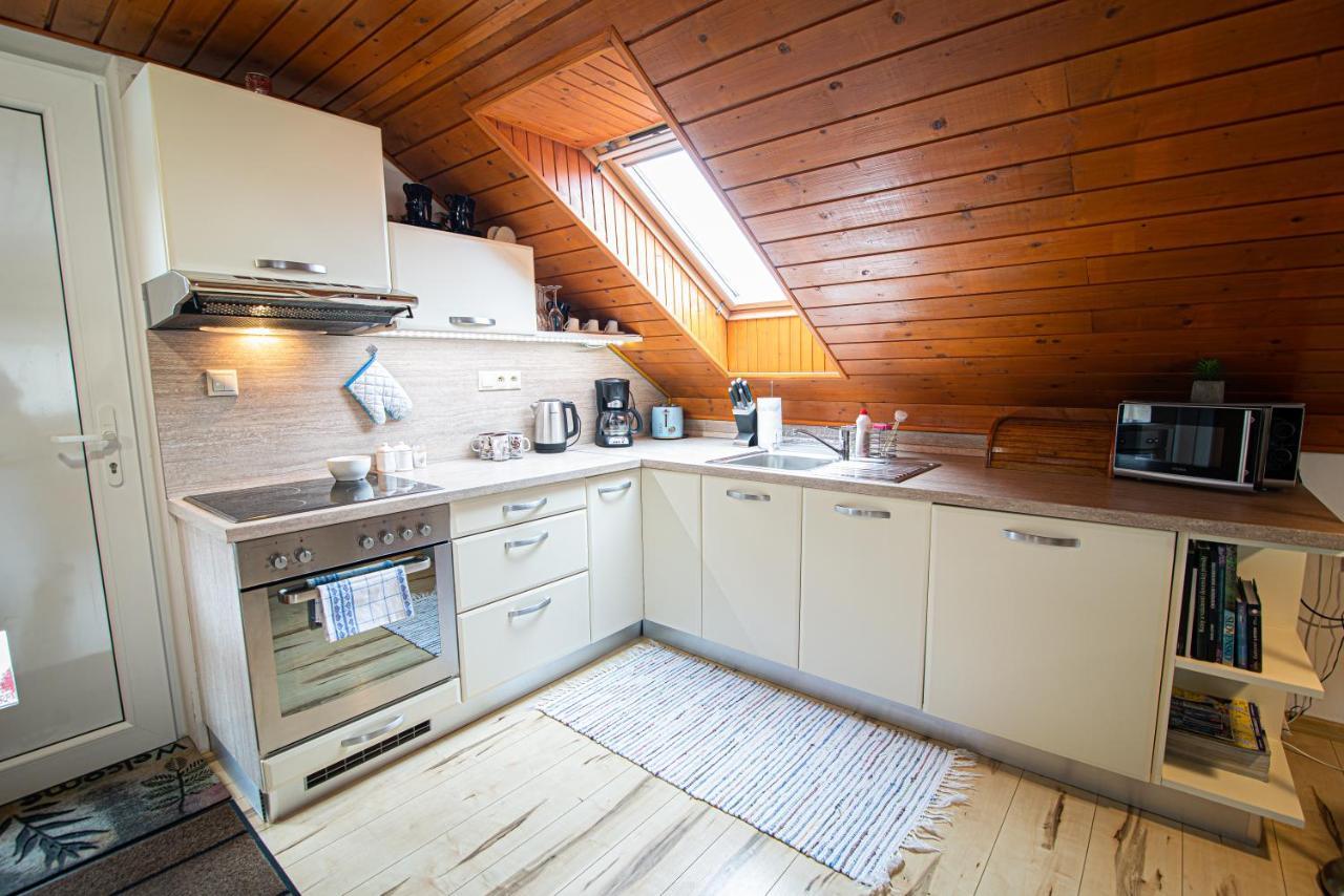 Holiday Home Linda Ліптовський Мікулаш Екстер'єр фото